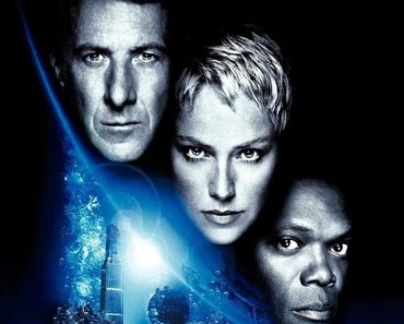 Download Sphere (1998) Dual Audio (Hindi-English) 480p [400MB] || 720p [1GB]