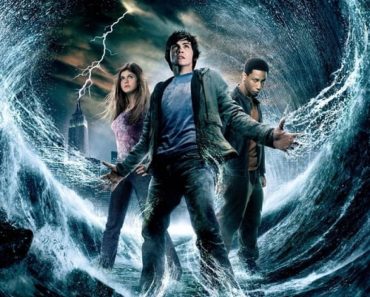 Download Percy Jackson & The Olympians: The Lightning Thief (2010) {Hindi-English} 480p [400MB] || 720p [1GB] || 1080p [2.4GB]