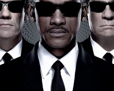 Download Men In Black 3 (2012) Dual Audio {Hindi-English} 480p [300MB] || 720p [850MB] || 1080p [2.6GB]