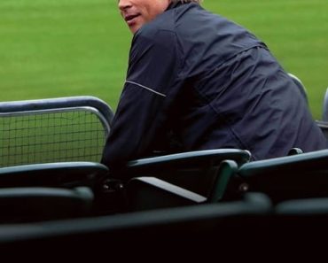 Download Moneyball (2011) Dual Audio {Hindi-English} ESubs BluRay 480p [500MB] || 720p [1.2GB] || 1080p [3.0GB]