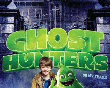 Download Ghosthunters On Icy Trails (2015) Dual Audio (Hindi-English) 480p [350MB] || 720p [850MB]