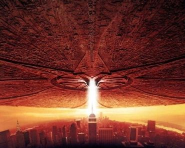 Download Independence Day (1996) Dual Audio {Hindi-English} 480p [500MB] || 720p [1.3GB] || 1080p [4.2GB]