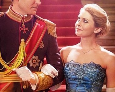 Download Netflix A Christmas Prince (2017) Dual Audio {Hindi-English} 480p [350MB] || 720p [850MB] || 1080p [1.7GB]