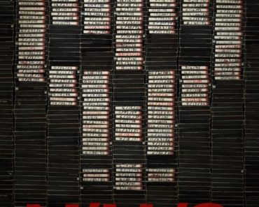 Download V/H/S (2012) {English With Subtitles} 480p [350MB] || 720p [950MB] || 1080p [2.24GB]