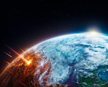 Download Earth (Season 1) {English With Subtitles} WeB-DL 720p [470MB] || 1080p [2.2GB]