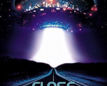 Download Close Encounters Of The Third Kind (1997) Director Cut Remastered (English With Subtitle) Bluray 480p [410MB] || 720p [1.1GB] || 1080p [3.1GB]