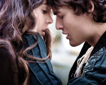 Download Romeo And Juliet (2013) (English) Bluray 480p [355MB] || 720p [960MB] || 1080p [1.8GB]