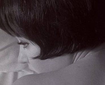 Download Vivre Sa Vie (1962) Dual Audio (French-English) Esub Bluray 480p [280MB] || 720p [710MB] || 1080p [1.7GB]