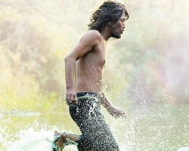 Download Castaway On The Moon (2009) {KOREAN With English Subtitles} BluRay 480p [500MB] || 720p [900MB] || 1080p [2.8GB]