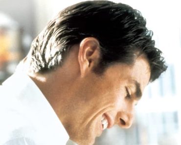 Download Jerry Maguire (1996) Dual Audio {Hindi-English} 480p [450MB] || 720p [1.2GB] || 1080p [2.9GB]