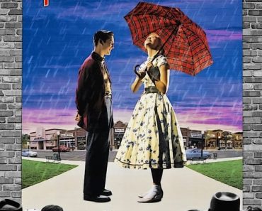 Download Pleasantville (1998) {English With Subtitles} 480p [400MB] || 720p [999MB] || 1080p [2.5GB]