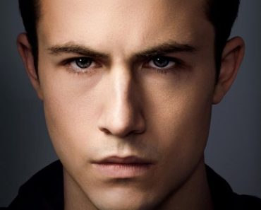 Download 13 Reasons Why (Season 1 – 4) Dual Audio {Hindi-English} WeB-DL 480p [180MB] || 720p [320MB] || 1080p [850MB]