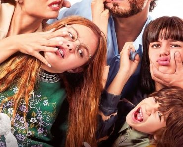 Download You Keep The Kids Aka Mamá O Papá (2021) Dual Audio {Hindi-Spanish} WEB-DL ESubs 480p [340MB] || 720p [930MB] || 1080p [2.2GB]