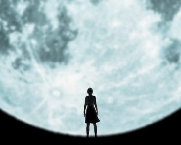 Download Lucy In The Sky (2019) (English Audio) Esubs WeB-DL 480p [390MB] || 720p [1GB] || 1080p [2.5GB]