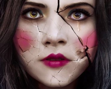 Download Ghostland (2018) {English With Subtitles} Blu-Ray 480p [270MB] || 720p [770MB] || 1080p [1.45GB]
