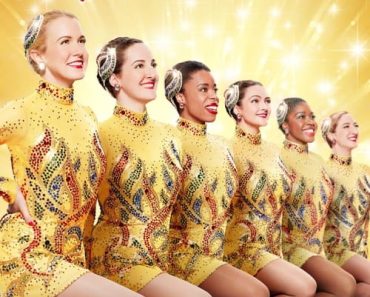 Download A Holiday Spectacular (2022) {English With Subtitles} 480p [300MB] || 720p [700MB] || 1080p [1.5GB]