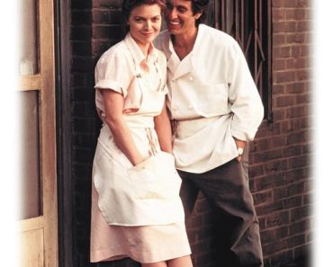 Download Frankie And Johnny (1991) {English With Subtitles} 480p [352MB] || 720p [952MB] || 1080p [2.3GB]