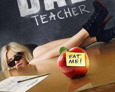 Download Bad Teacher (2011) Dual Audio {Hindi-English} UNRATED BluRay ESubs 480p [320MB] || 720p [880MB] || 1080p [2GB]