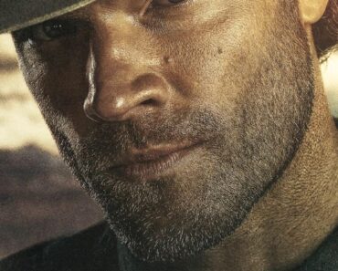 Download Walker (Season 1 – 4) [S04E13 Added] {English With Subtitles} WeB-DL 720p [200MB] || 1080p [600MB]
