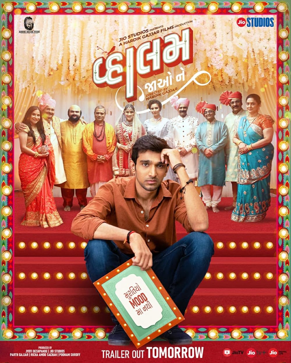 Download Vaahlam Jaao Ne (2022) Multi-Language Movie WEB-DL 720p [1GB]